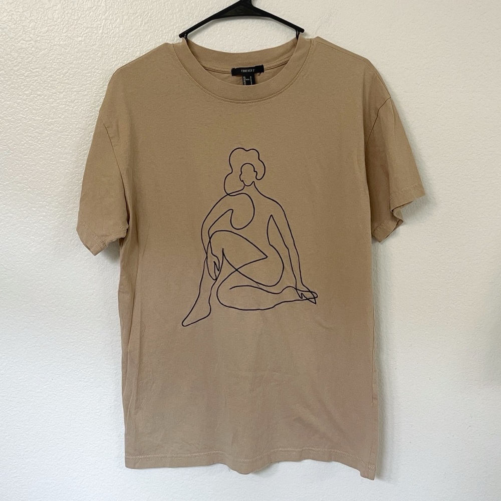 EUC - F21 Embroidered Woman Silhouette Oversized T-Shirt, Women’s S, Tan/Camel